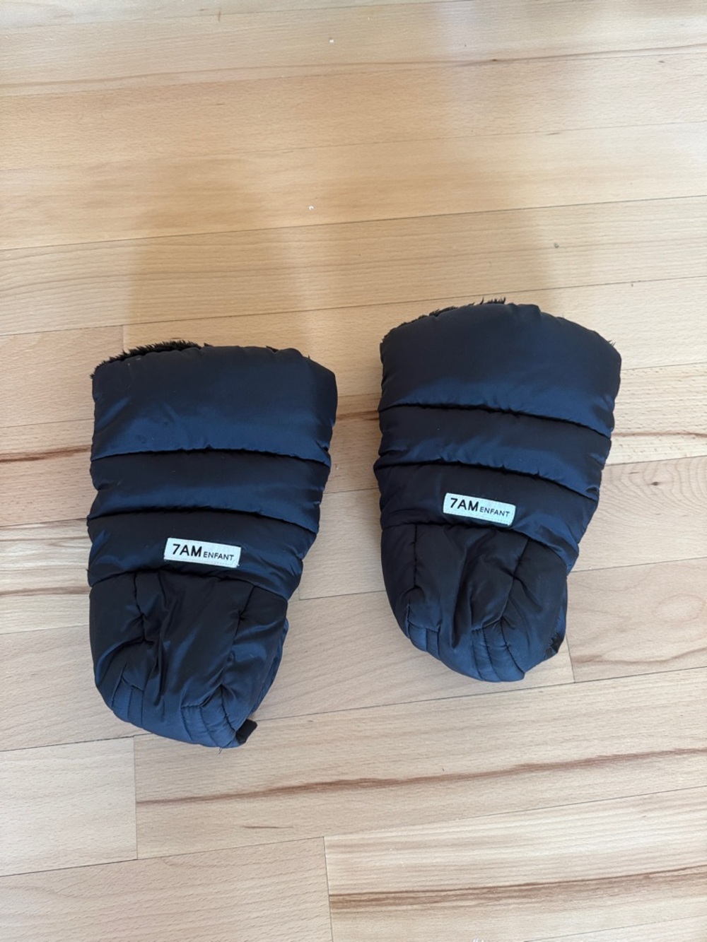 7AM Enfant Black Puffy - WARMMUFFS - PLUSH